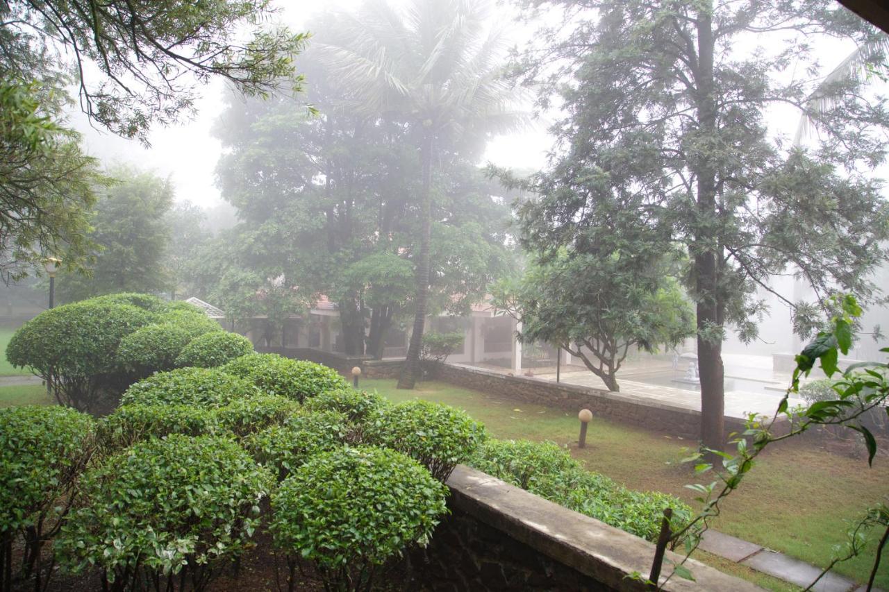 Manas Resort With Petting Zoo, Igatpuri Εξωτερικό φωτογραφία
