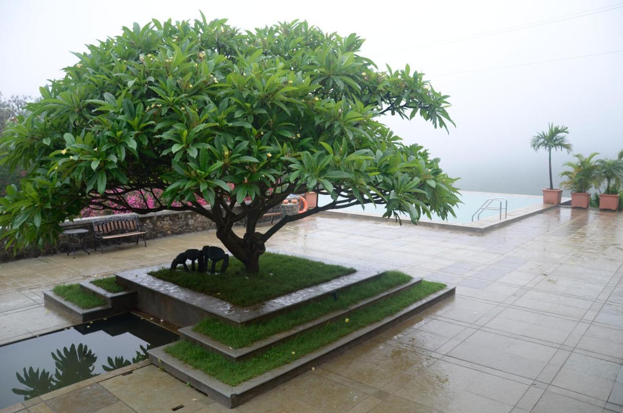 Manas Resort With Petting Zoo, Igatpuri Εξωτερικό φωτογραφία
