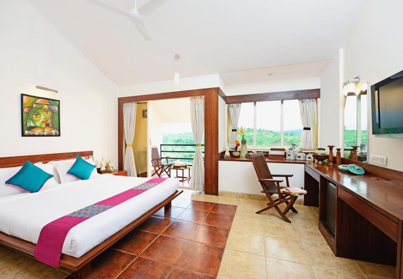 Manas Resort With Petting Zoo, Igatpuri Εξωτερικό φωτογραφία